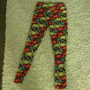 Lularoe Dino Leggings